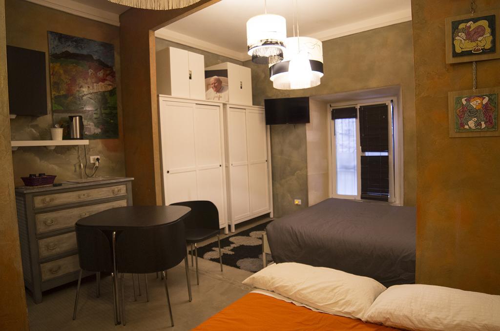 Maison Artistico Roma Esterno foto